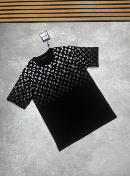 Pattern shirt