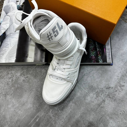 Trainer