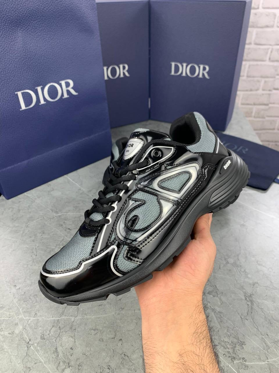 Trainer b thirty