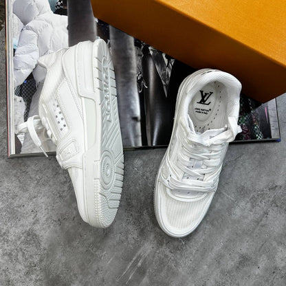 Trainer