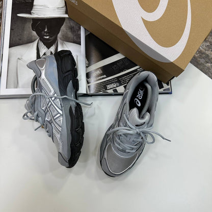 NYC shoe