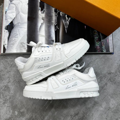 Trainer
