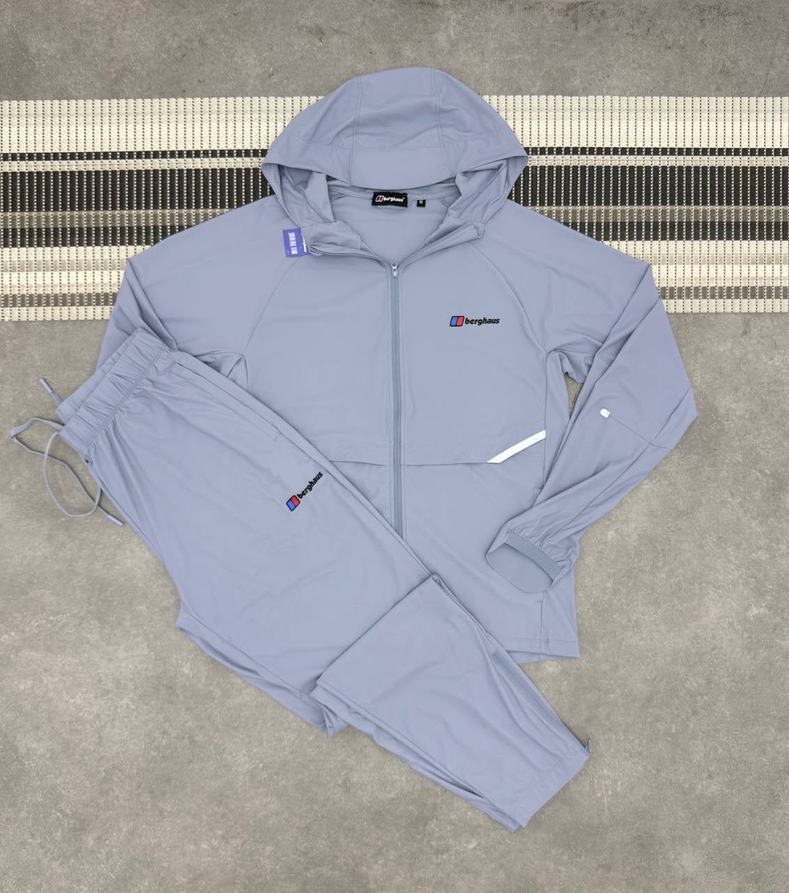 activewear tracksuits