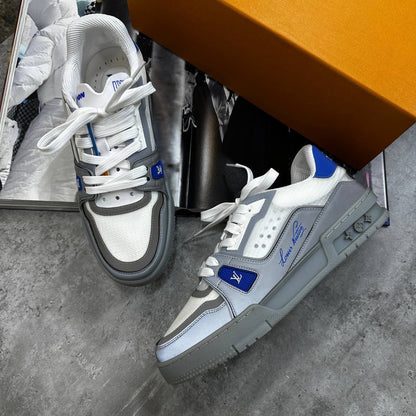 Trainer